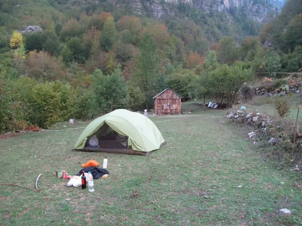 Syri I Kalter Kaprre 호텔 세스 외부 사진